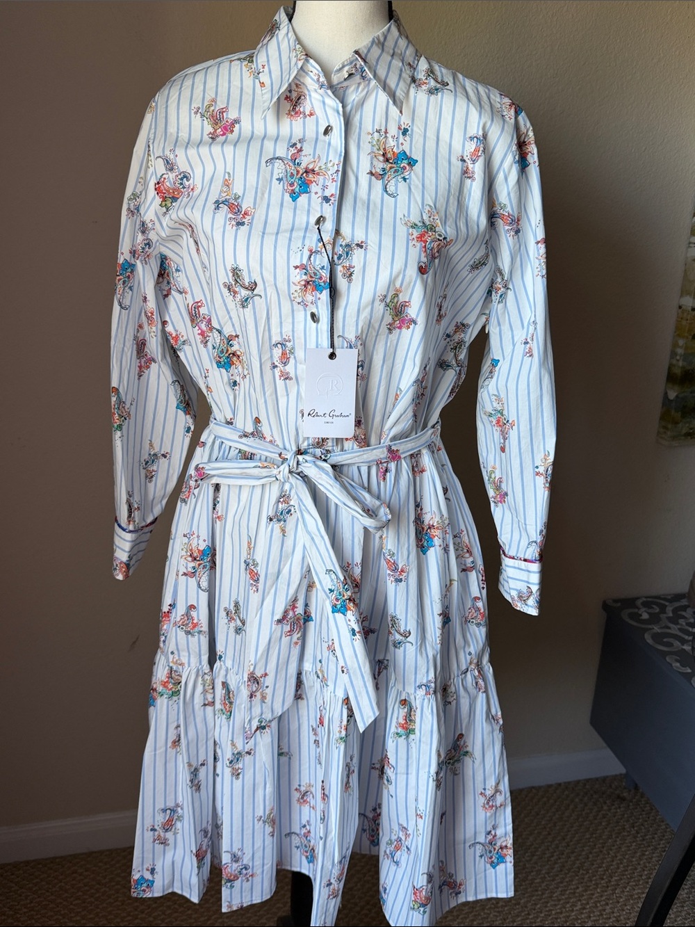 Robert Graham Dress 100% Cotton . NEW with tags